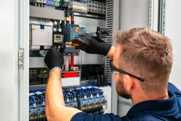 Best Licensed Electrician  in Cimarron Hills, CO